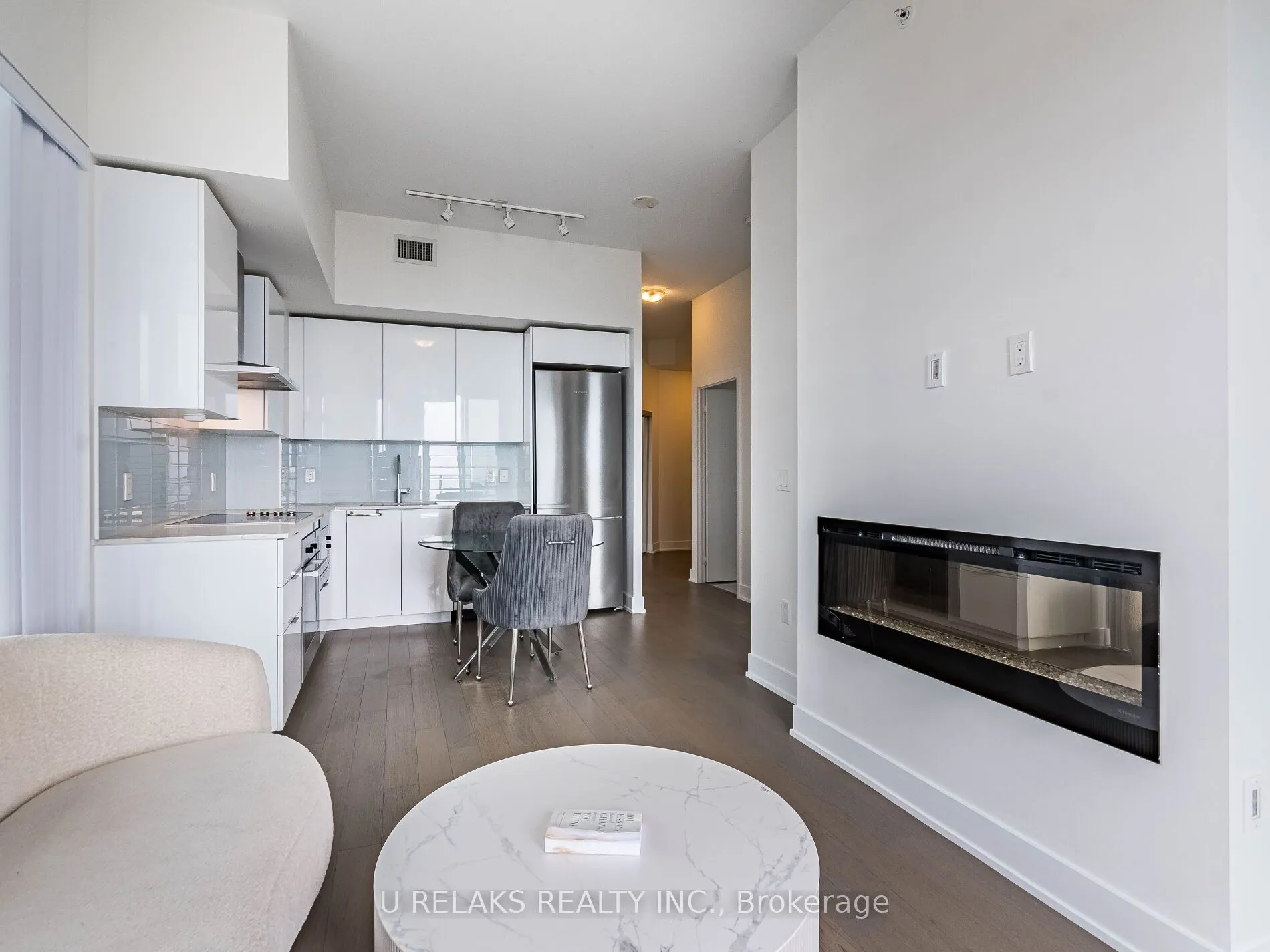 20 shore breeze Drive, #4701