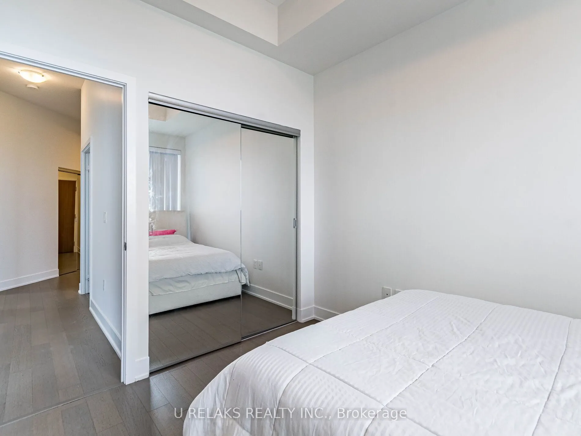 20 shore breeze Drive, #4701