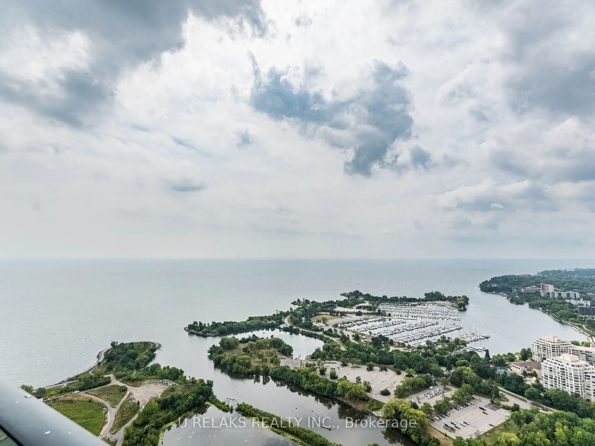 20 shore breeze Drive, #4701