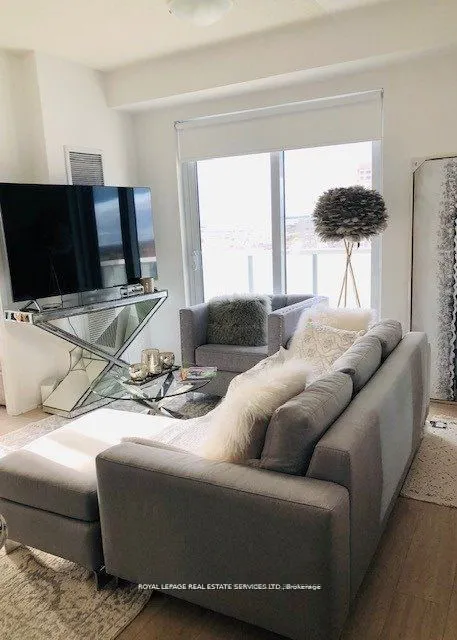 8 Nahani Way, #1206