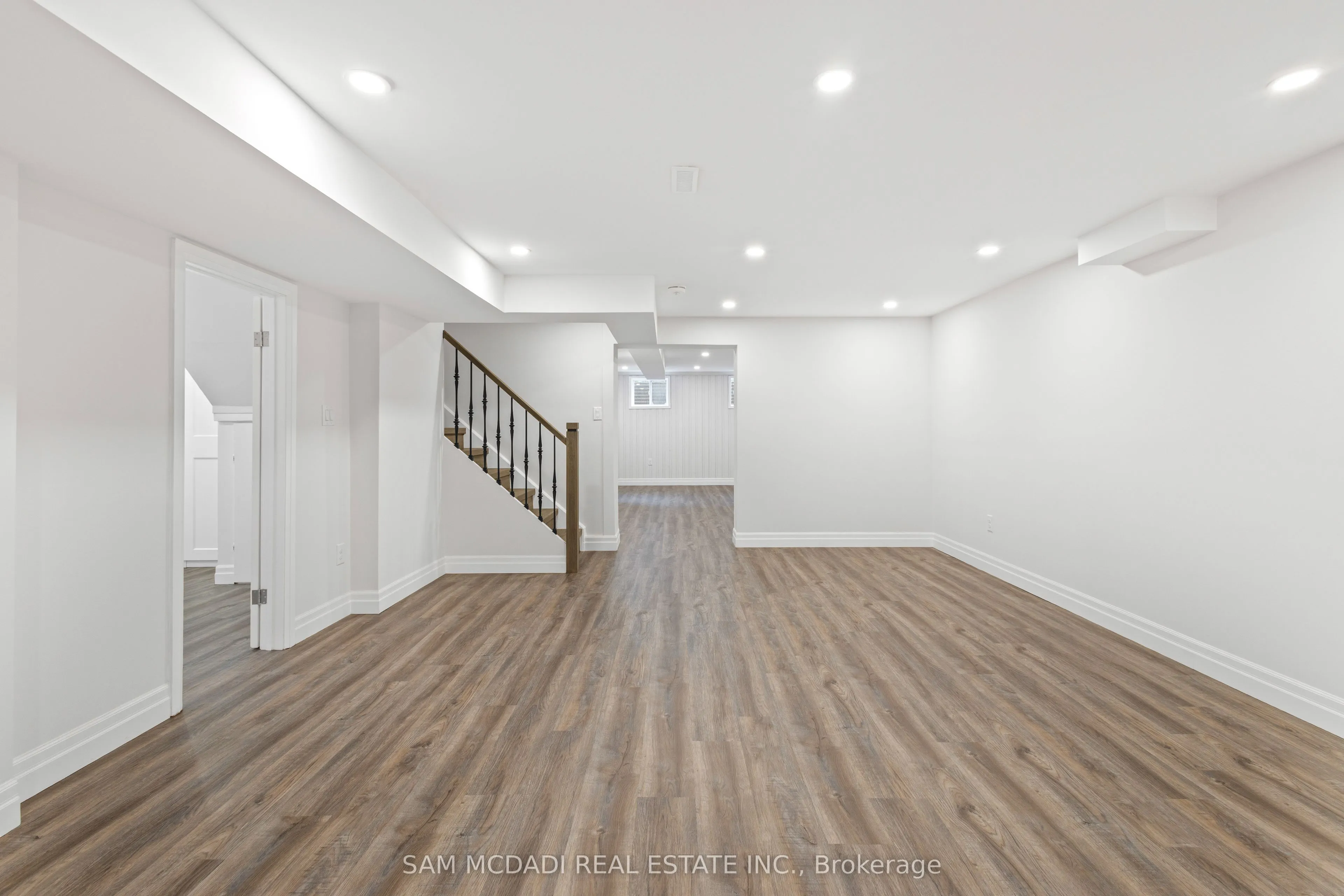 2535 Robin Drive