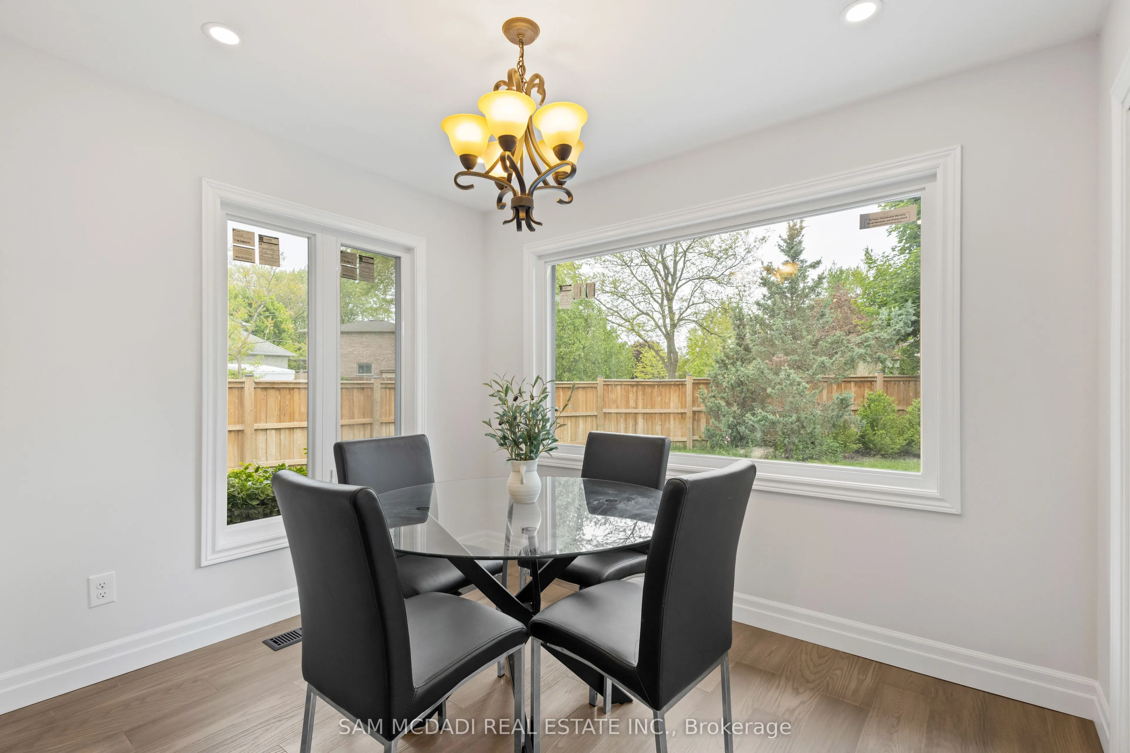 2535 Robin Drive