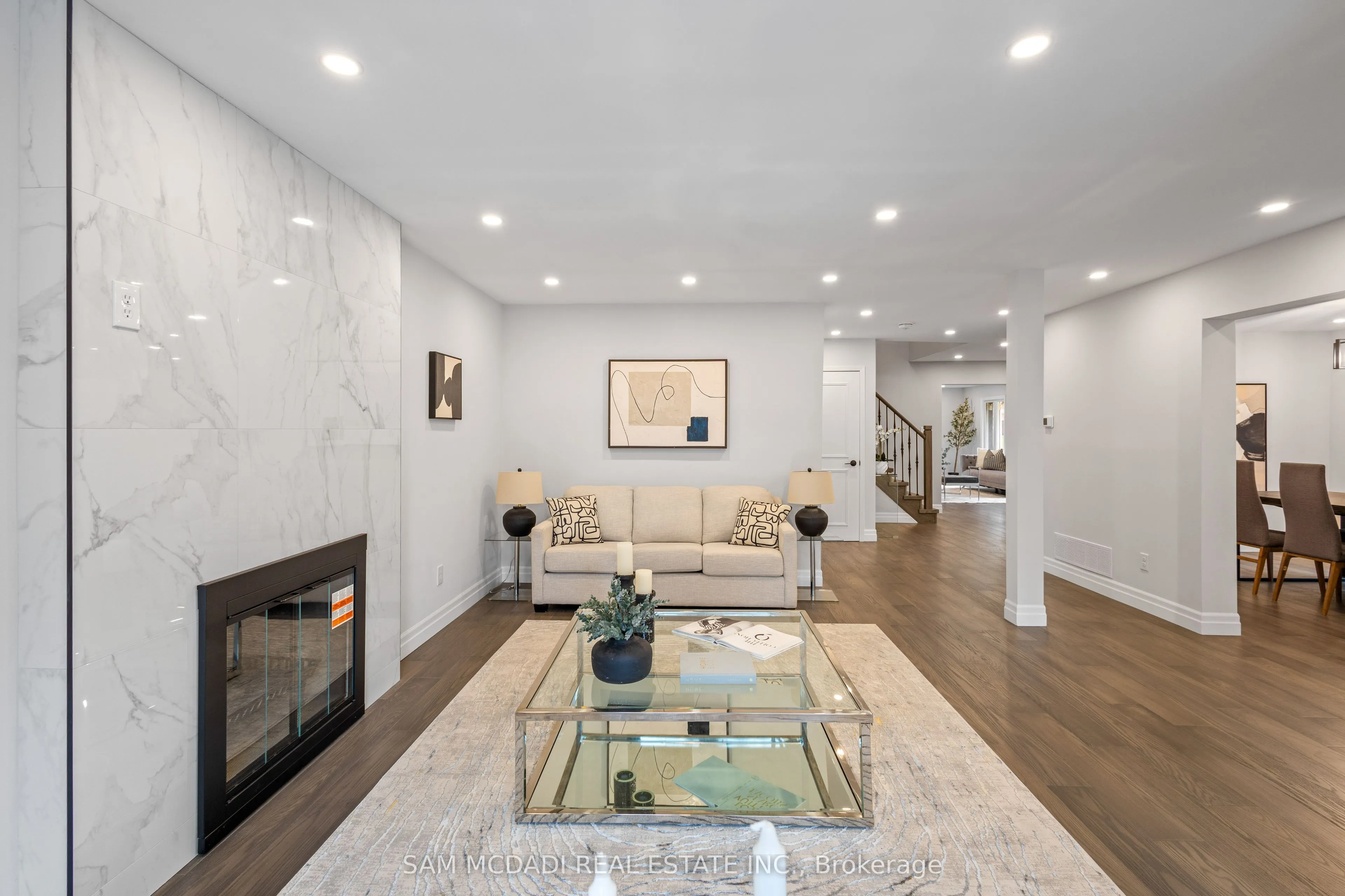2535 Robin Drive