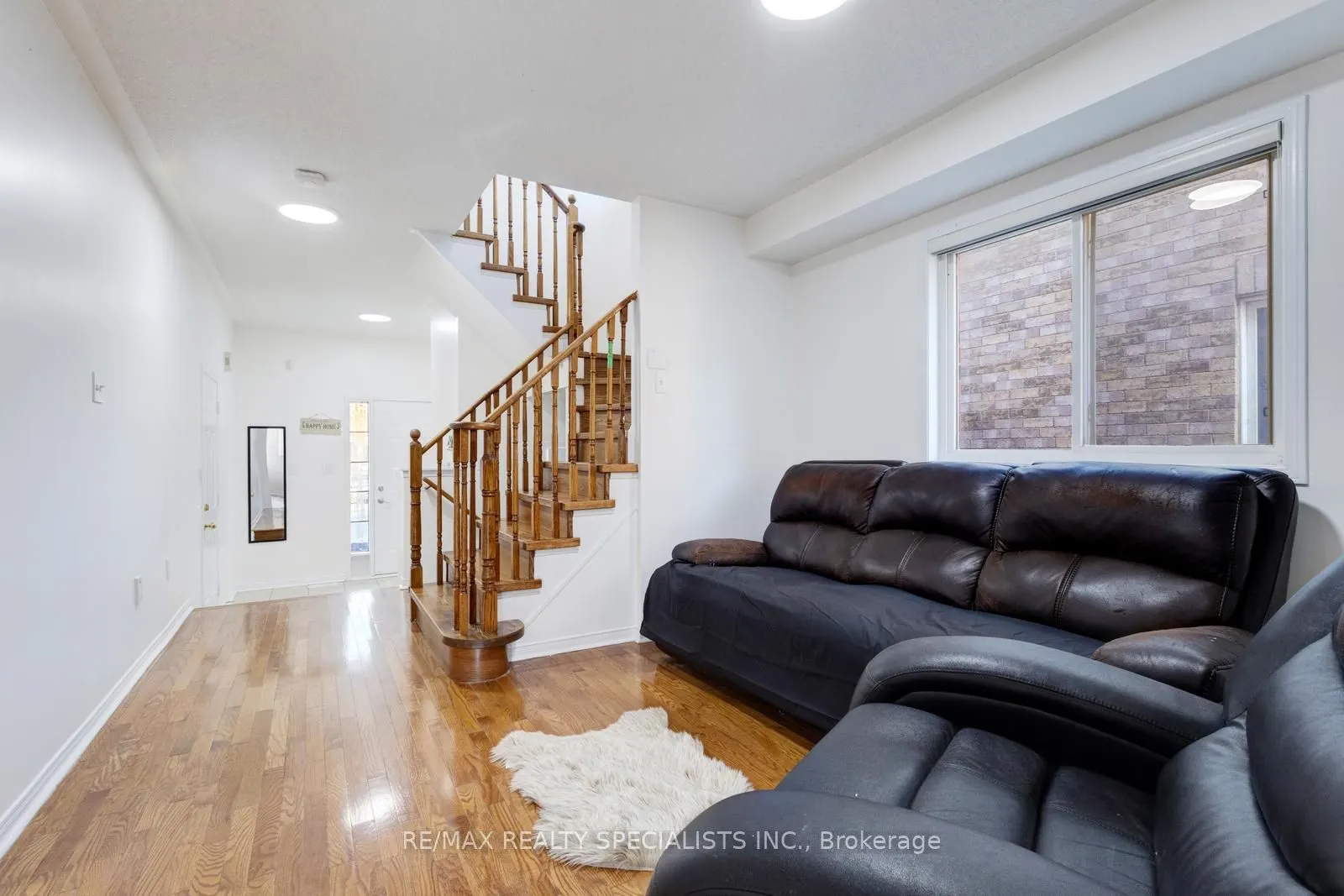 42 Trumpet Valley Boulevard