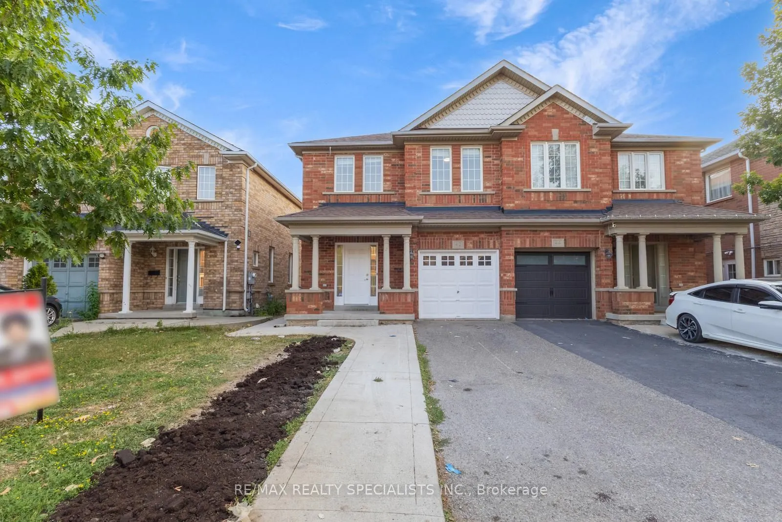 42 Trumpet Valley Boulevard