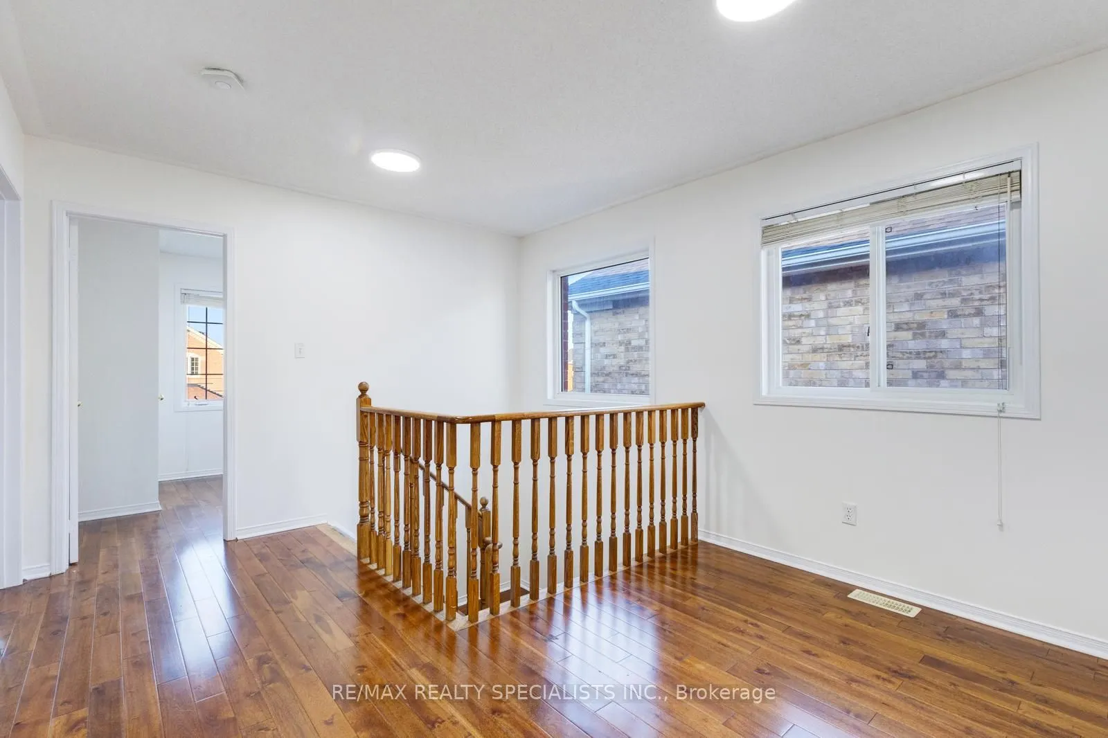 42 Trumpet Valley Boulevard