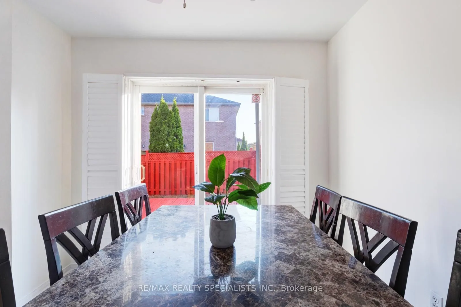 42 Trumpet Valley Boulevard