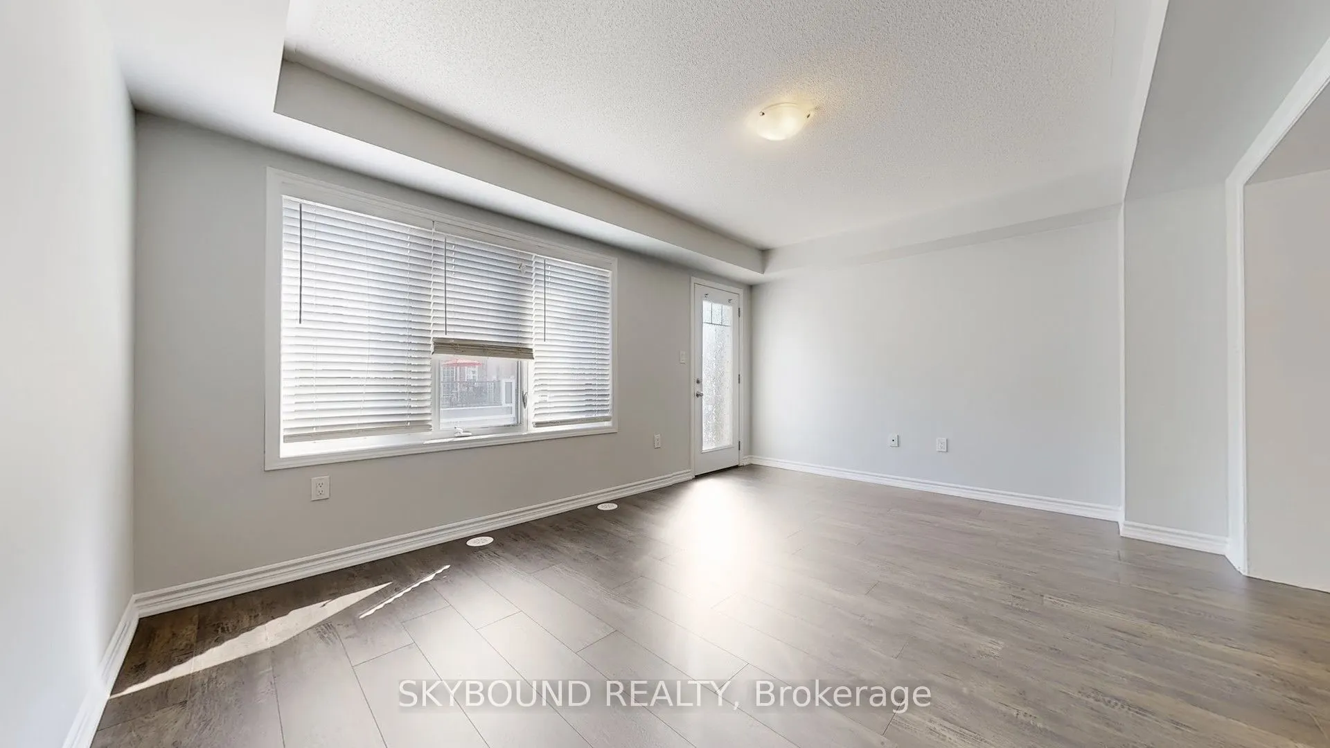 1000 Asleton Boulevard, #96