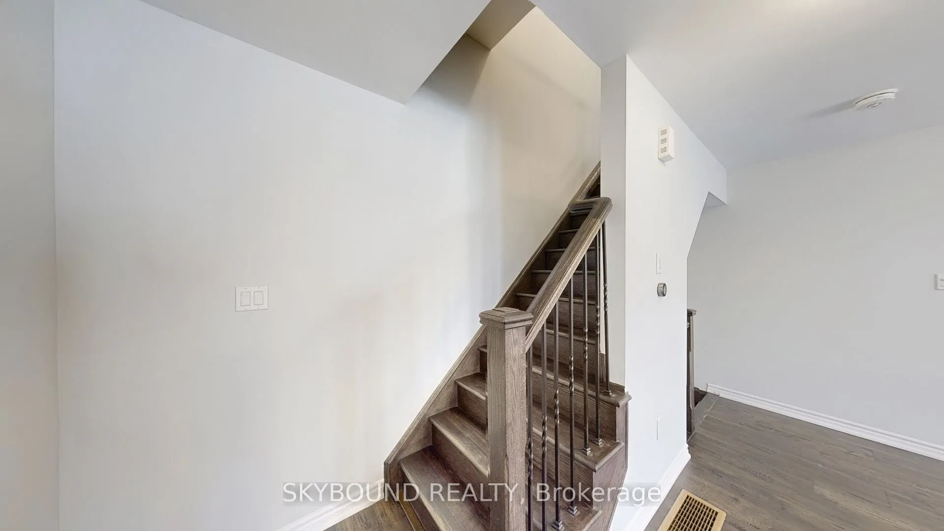 1000 Asleton Boulevard, #96