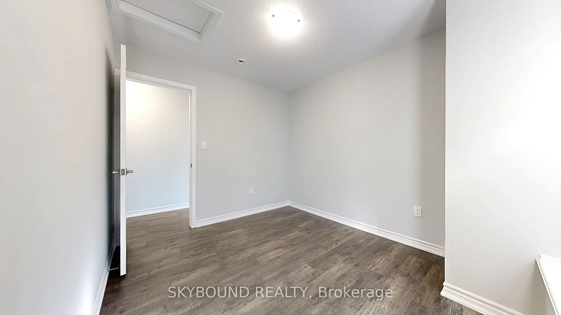 1000 Asleton Boulevard, #96