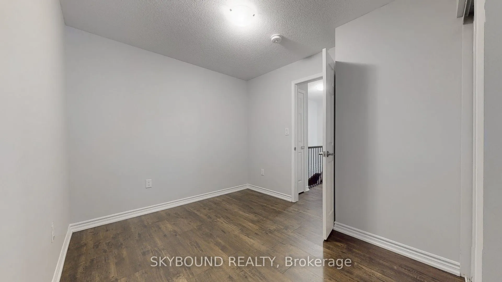 1000 Asleton Boulevard, #96