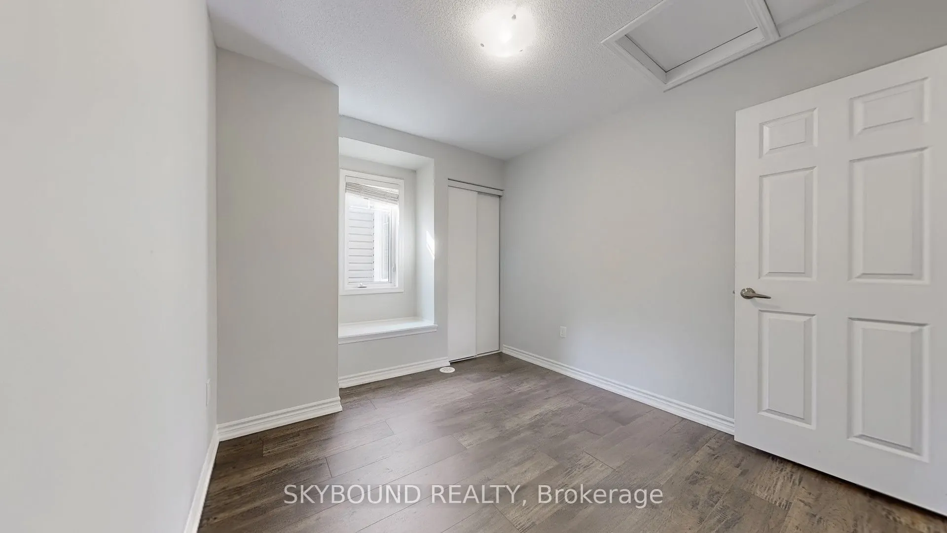 1000 Asleton Boulevard, #96