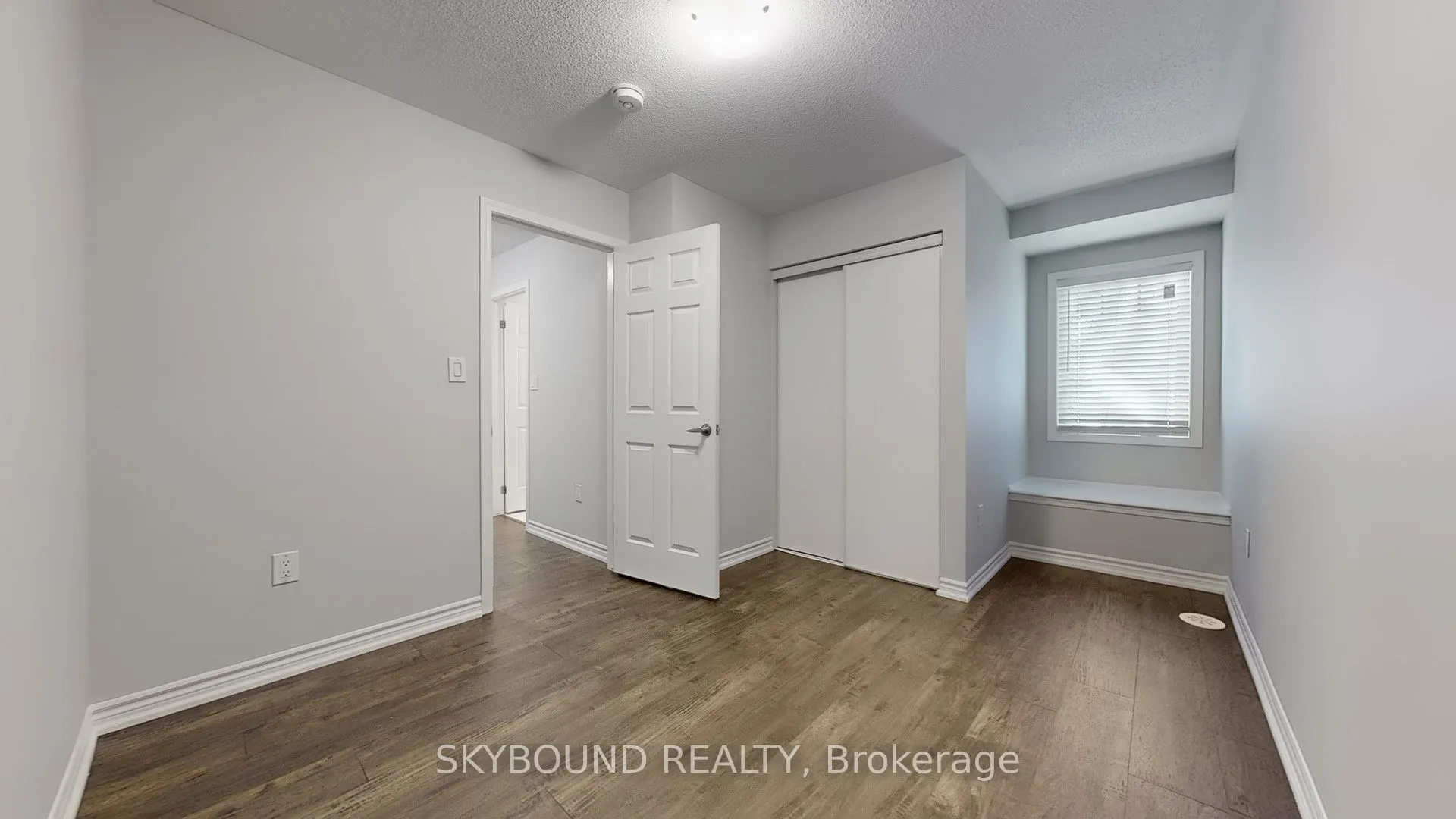 1000 Asleton Boulevard, #96