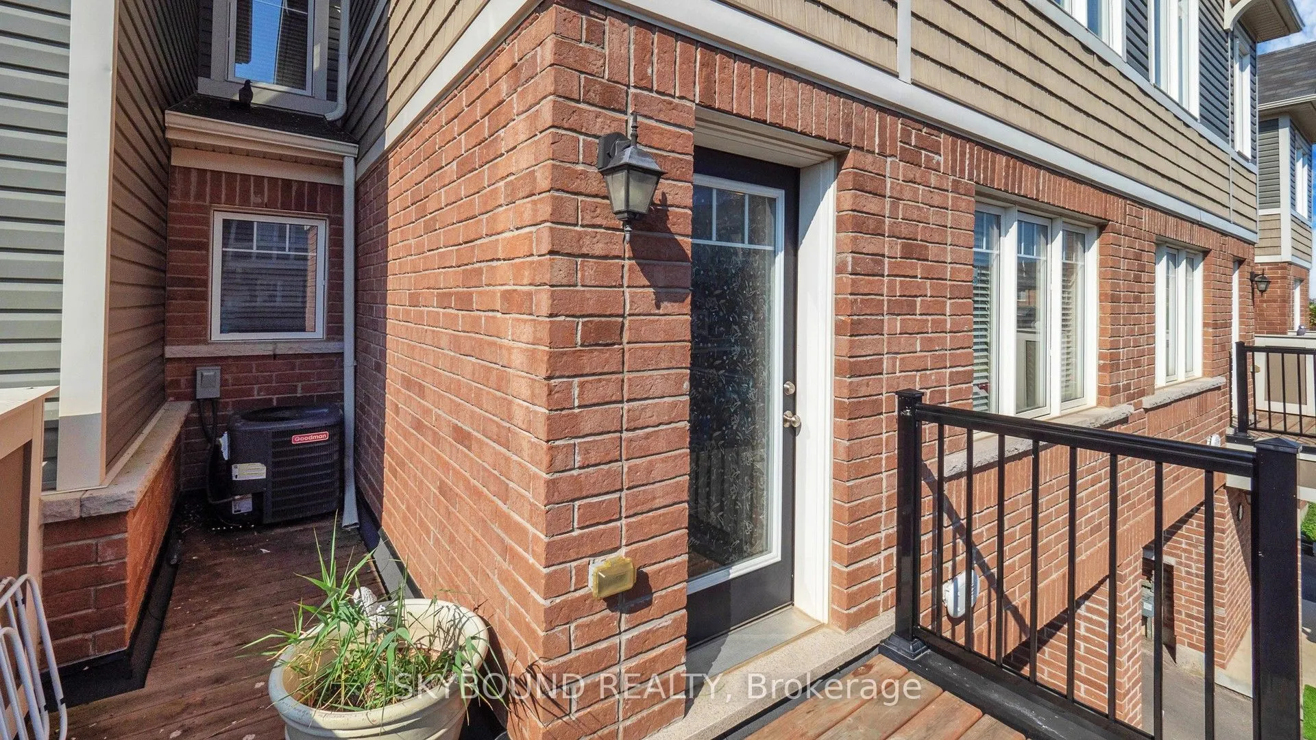 1000 Asleton Boulevard, #96