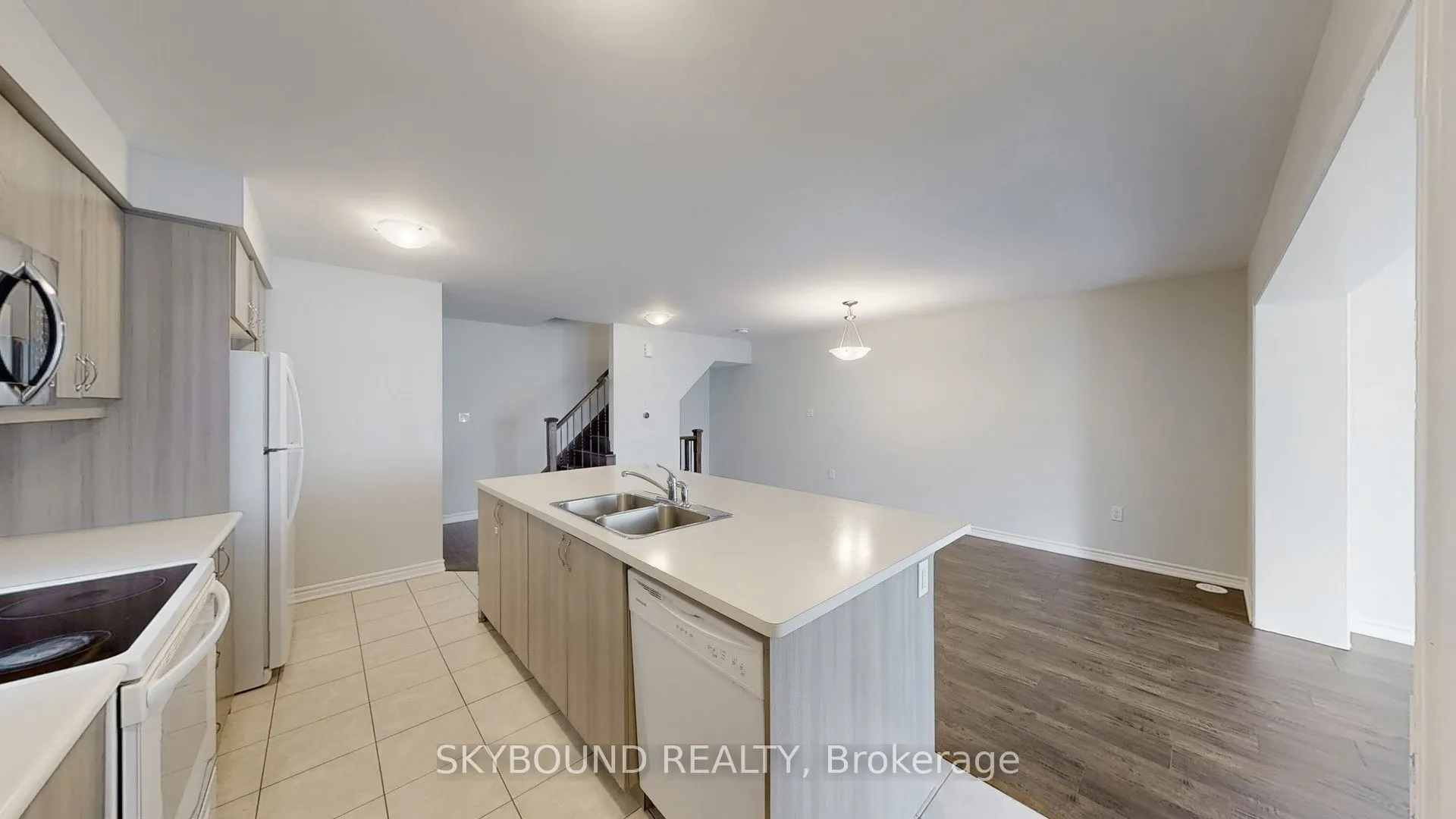 1000 Asleton Boulevard, #96