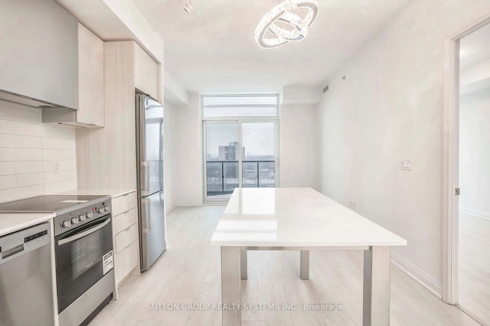 10 Gibbs Road, #1002
