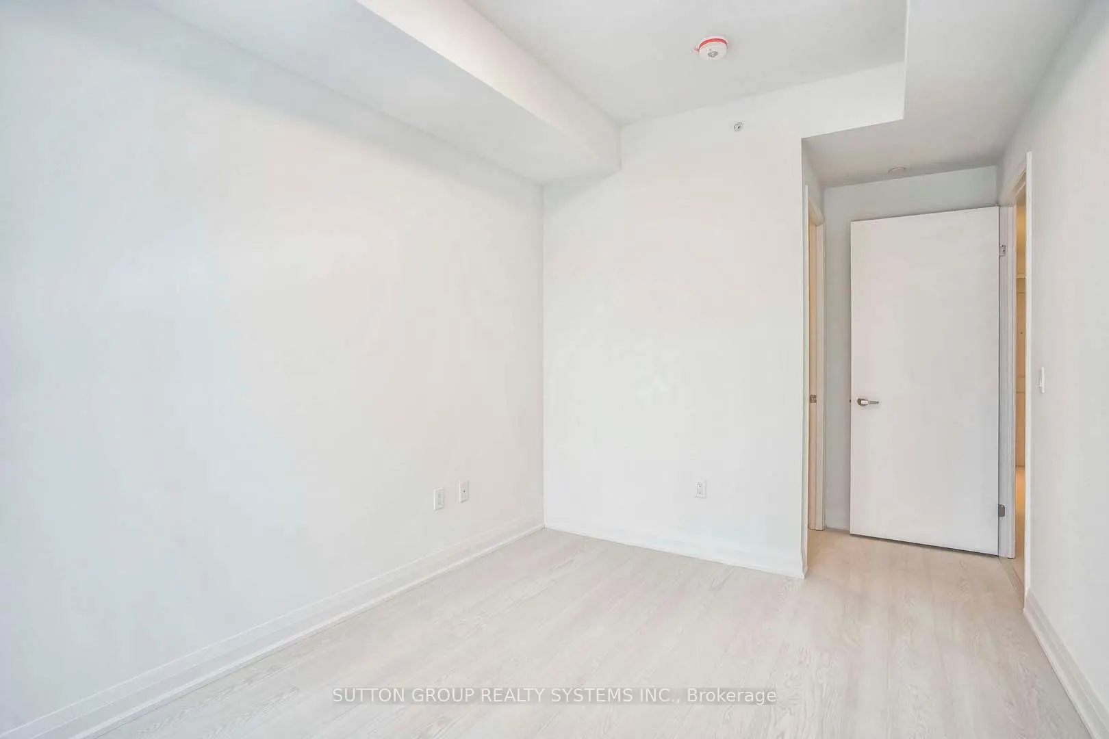10 Gibbs Road, #1002