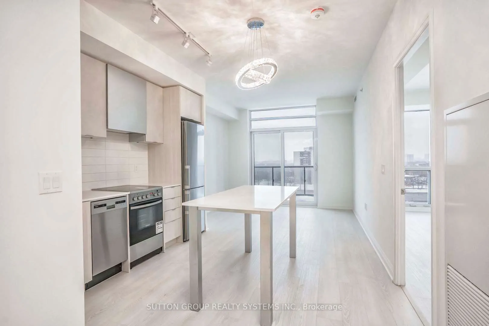 10 Gibbs Road, #1002