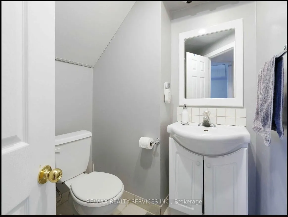 34 Bridgenorth Crescent, #Basement