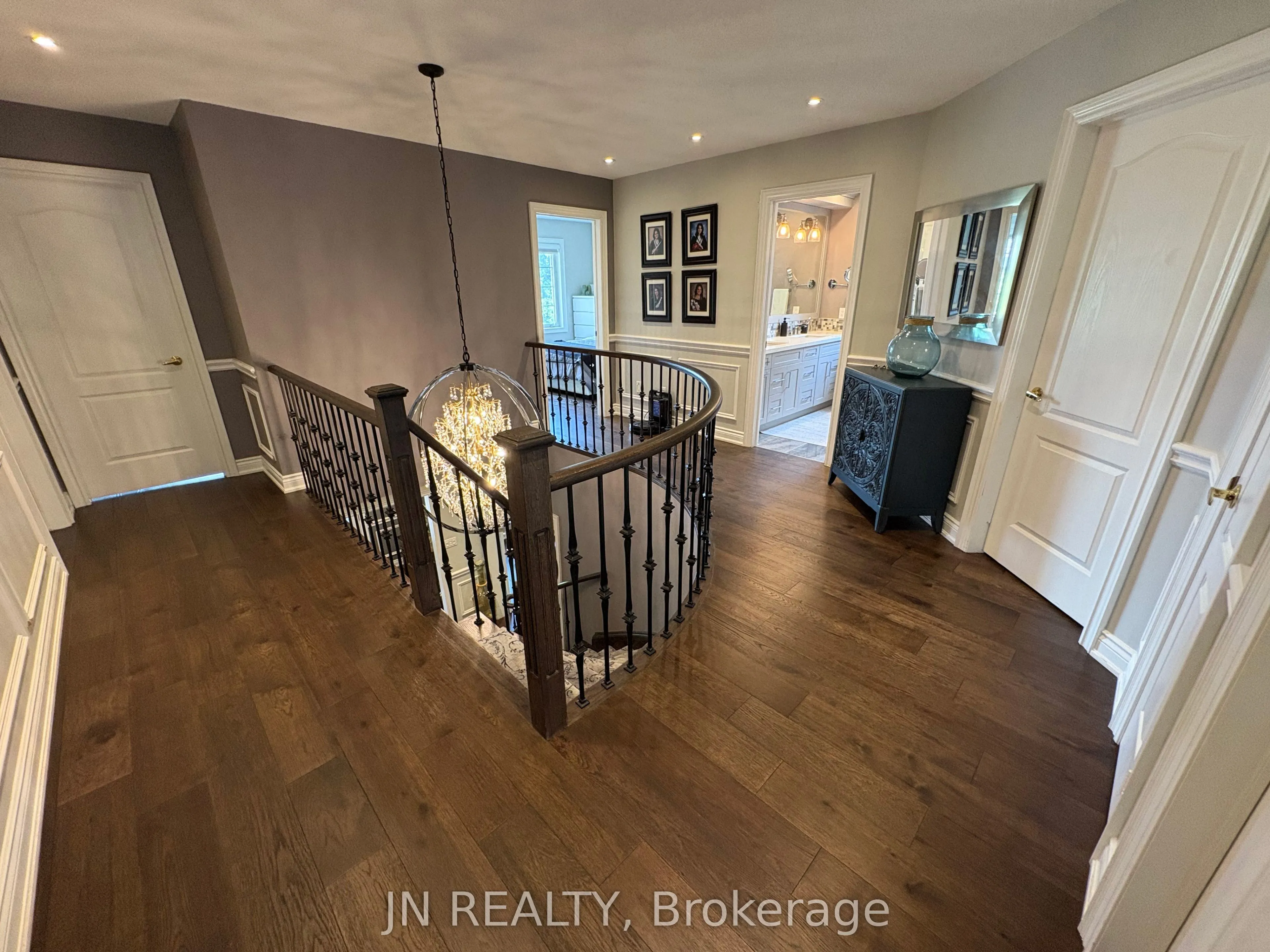 77 Colonel Bertram Road