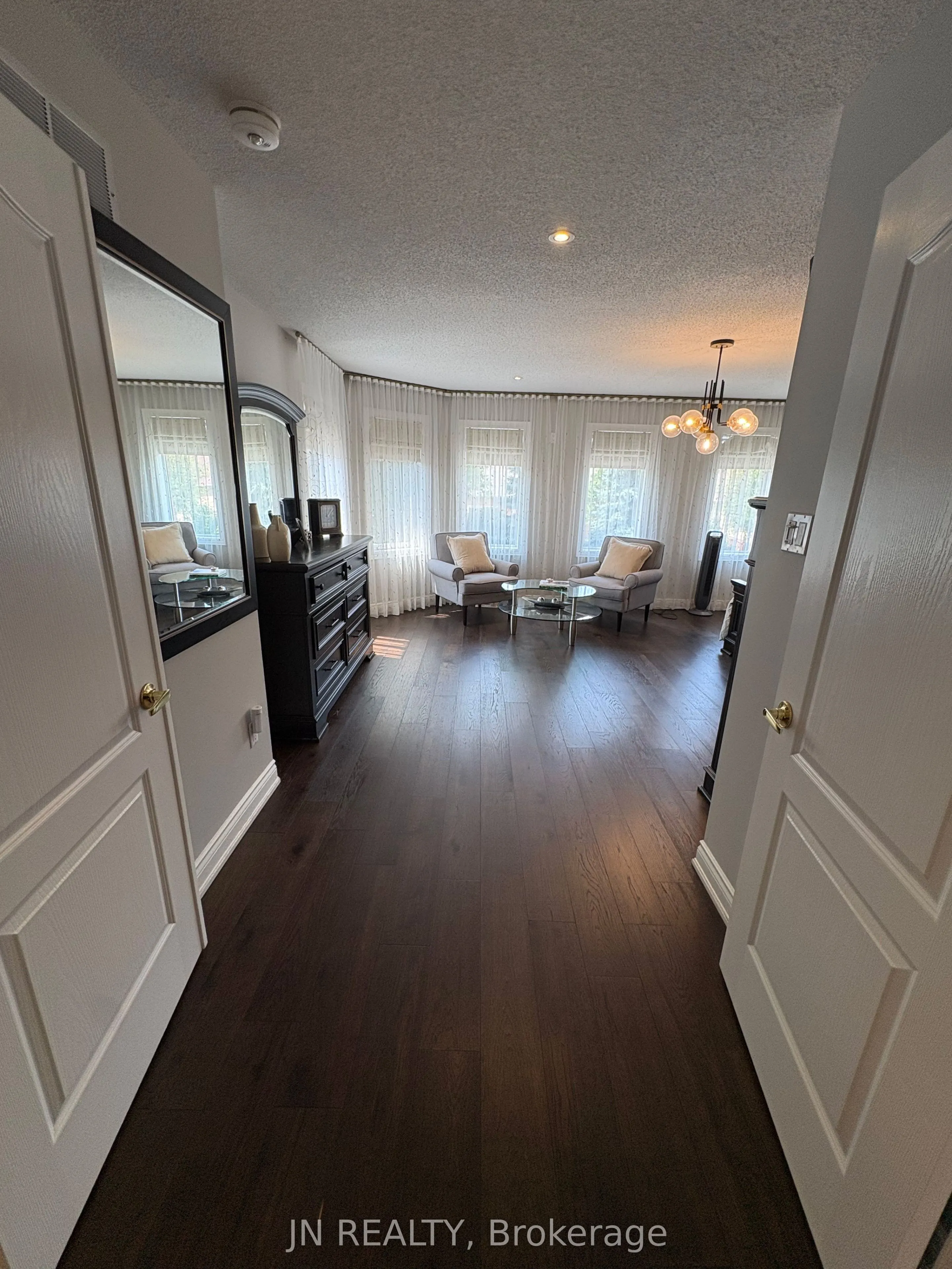 77 Colonel Bertram Road