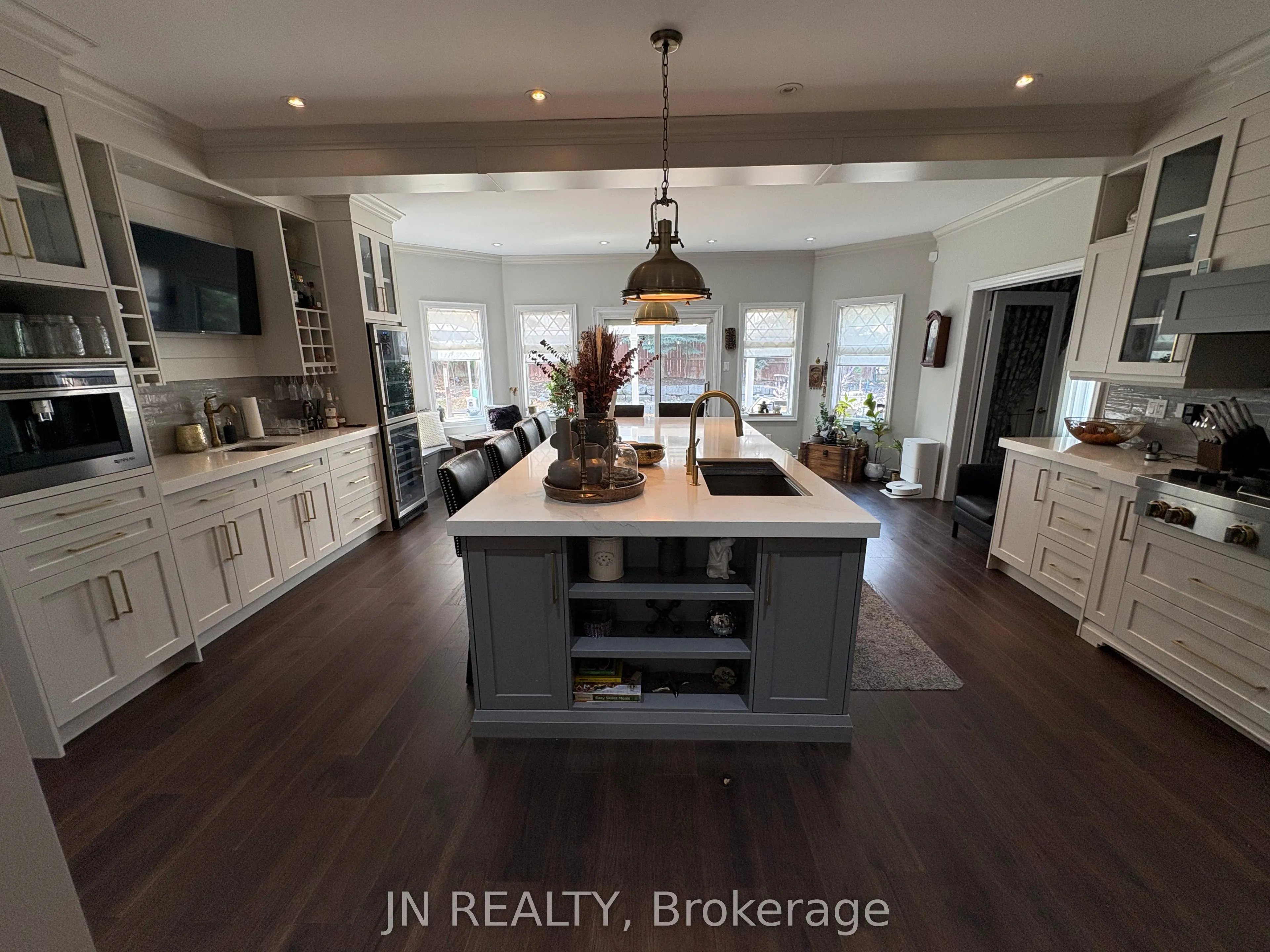 77 Colonel Bertram Road