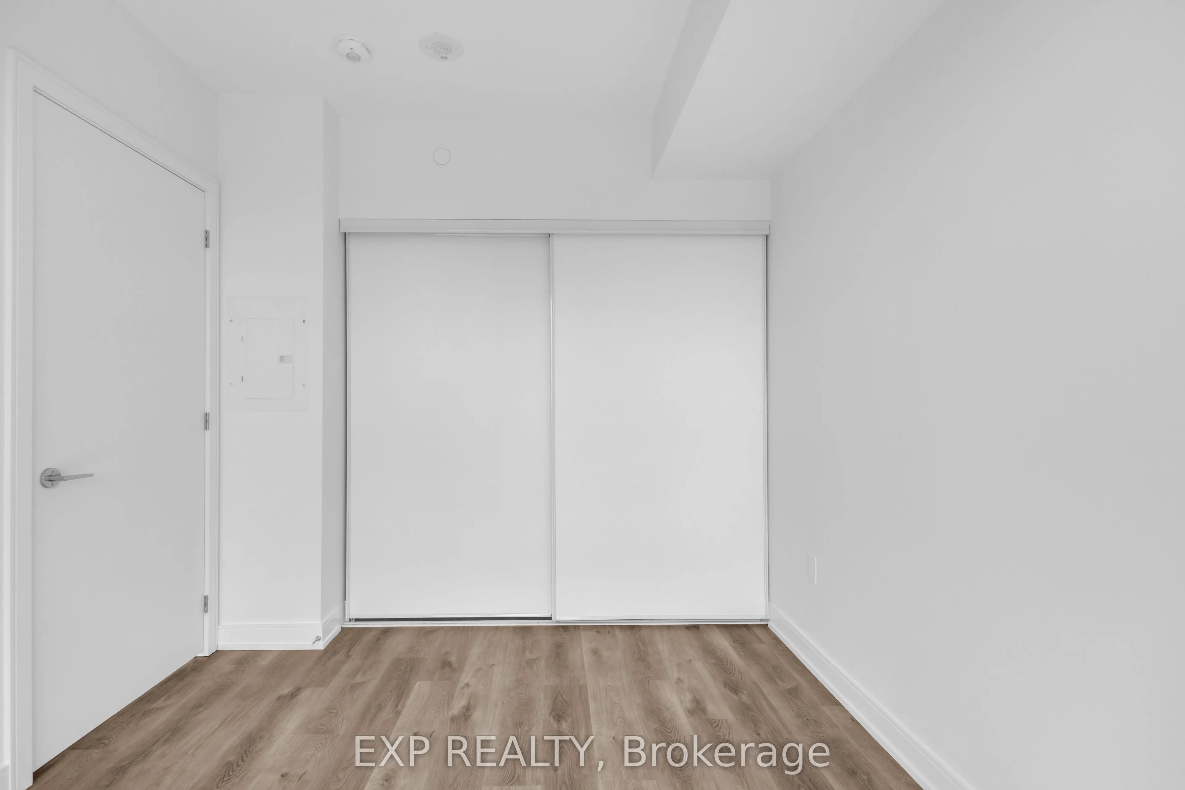 3009 Novar Road, #613