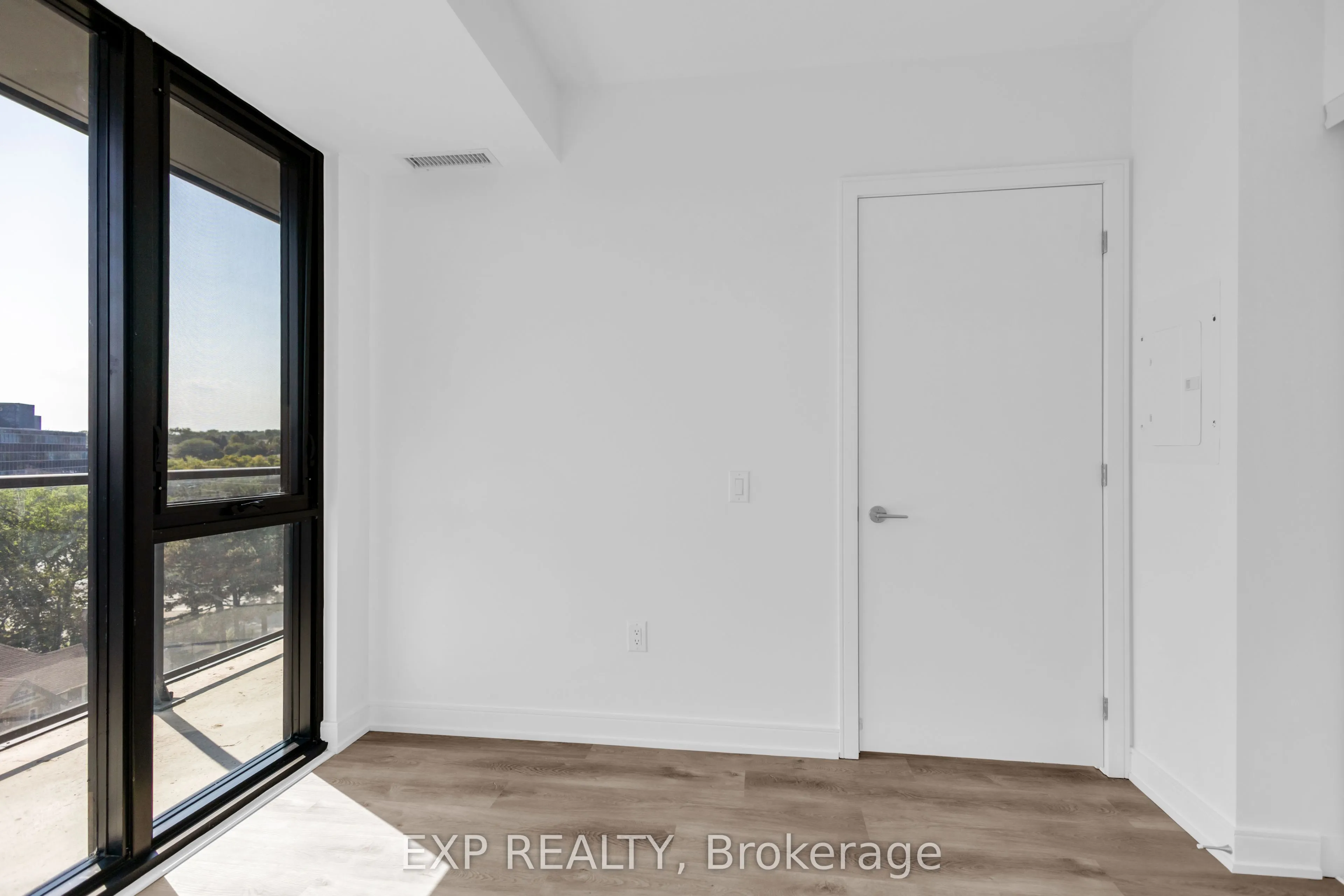 3009 Novar Road, #613