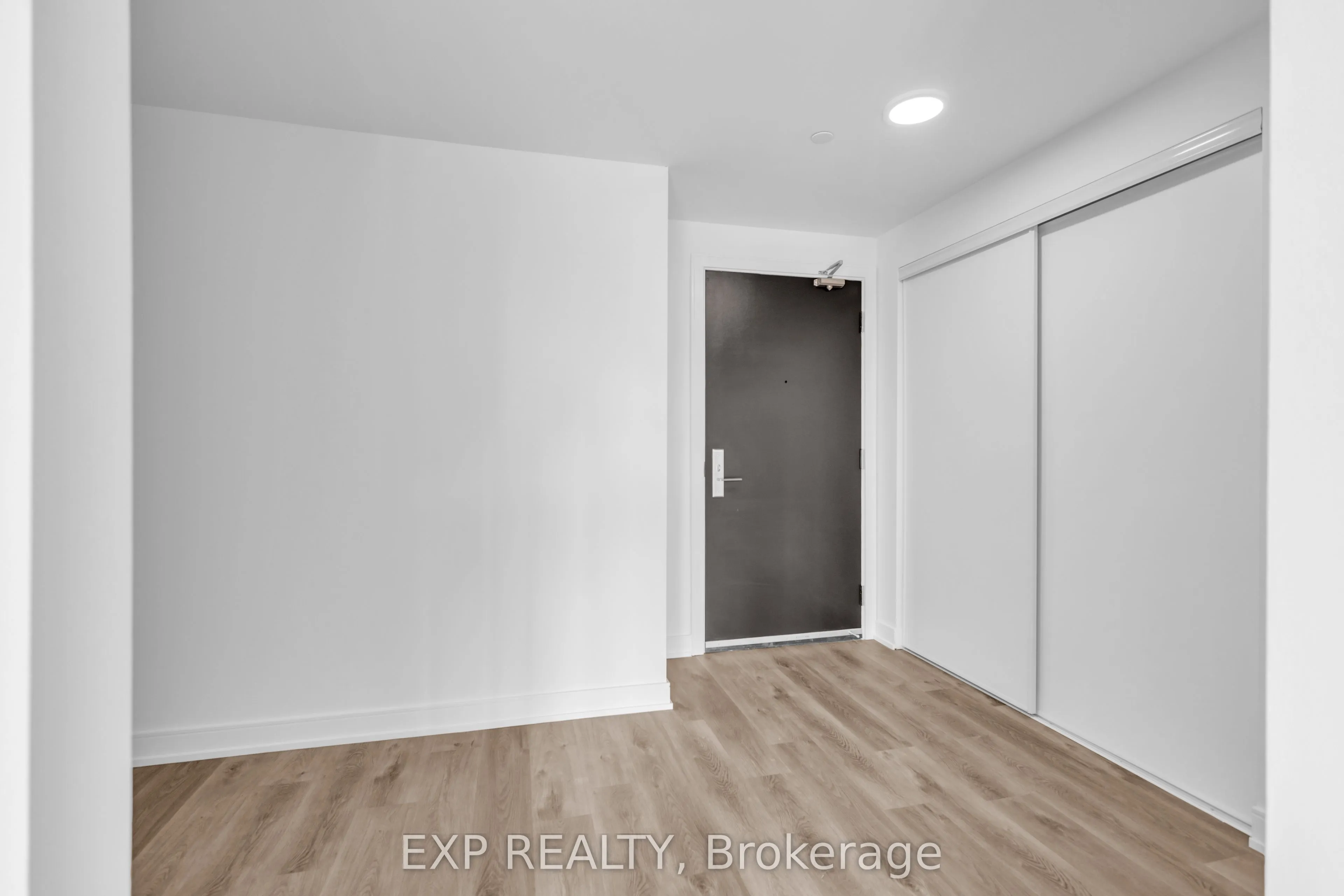 3009 Novar Road, #613