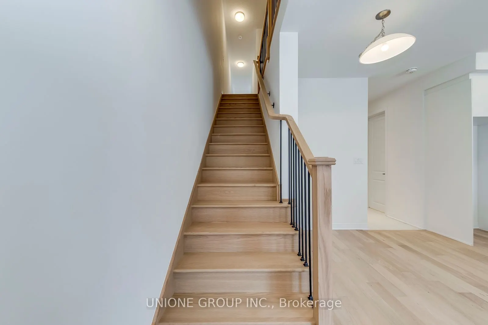 3229 Crystal Drive