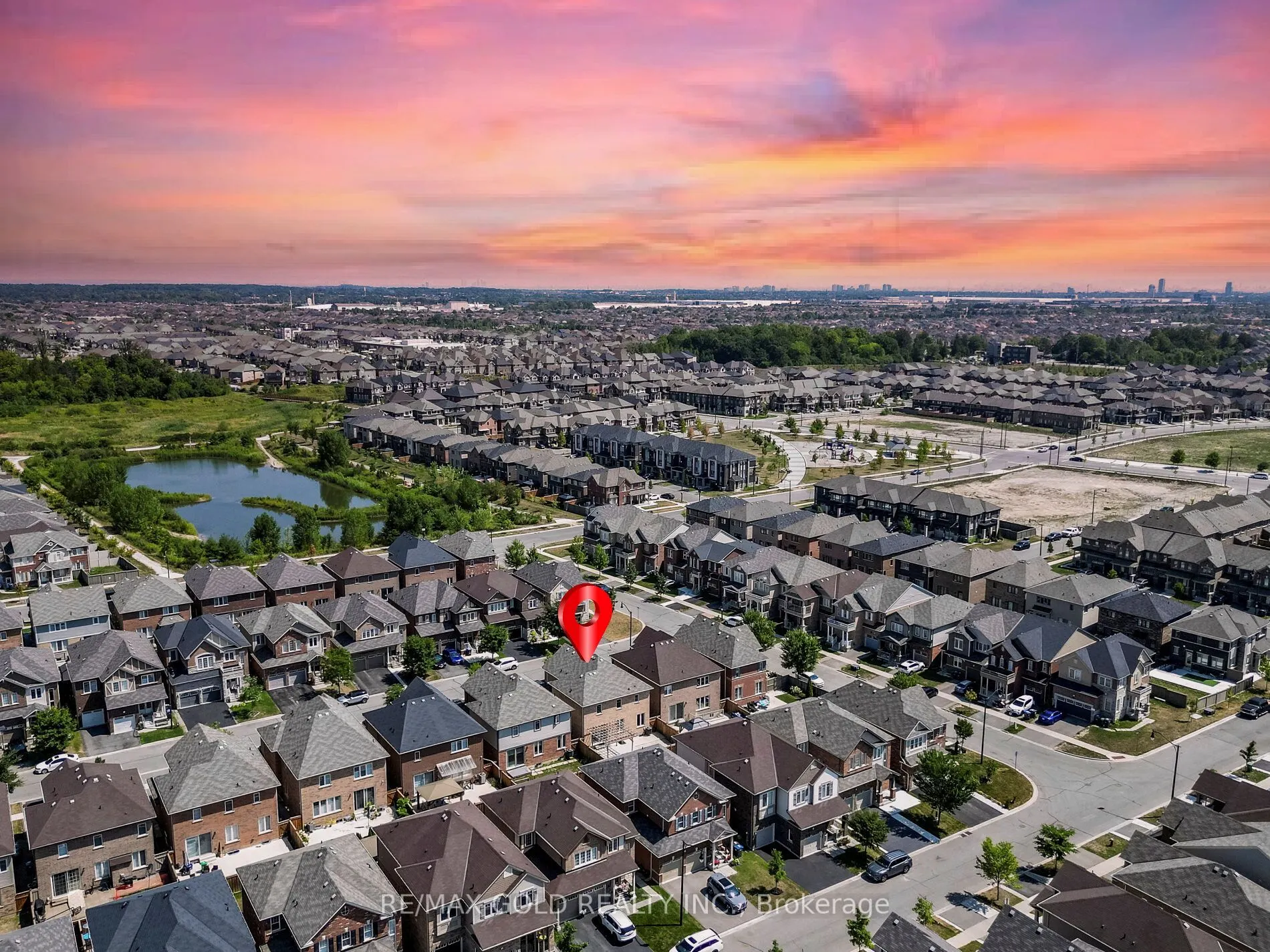6 Feeder Street