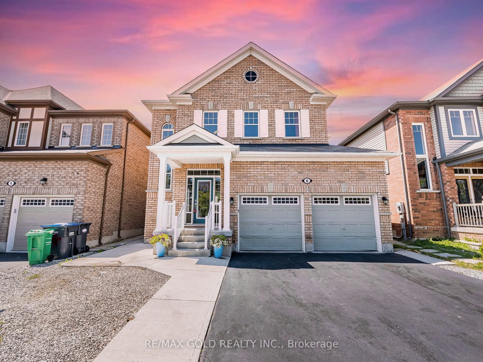 6 Feeder Street