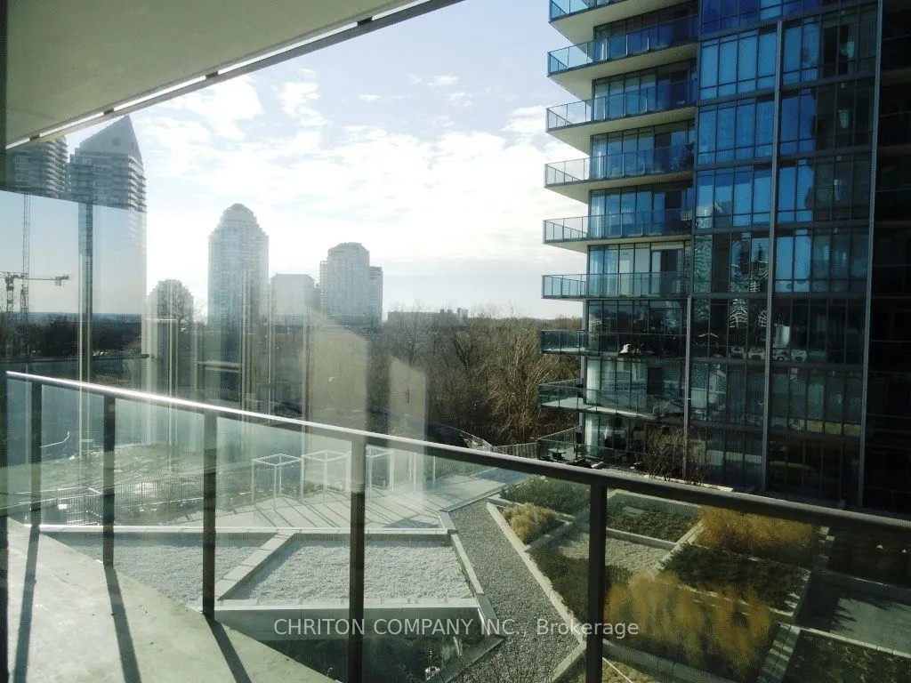 90 Park Lawn Road, #505