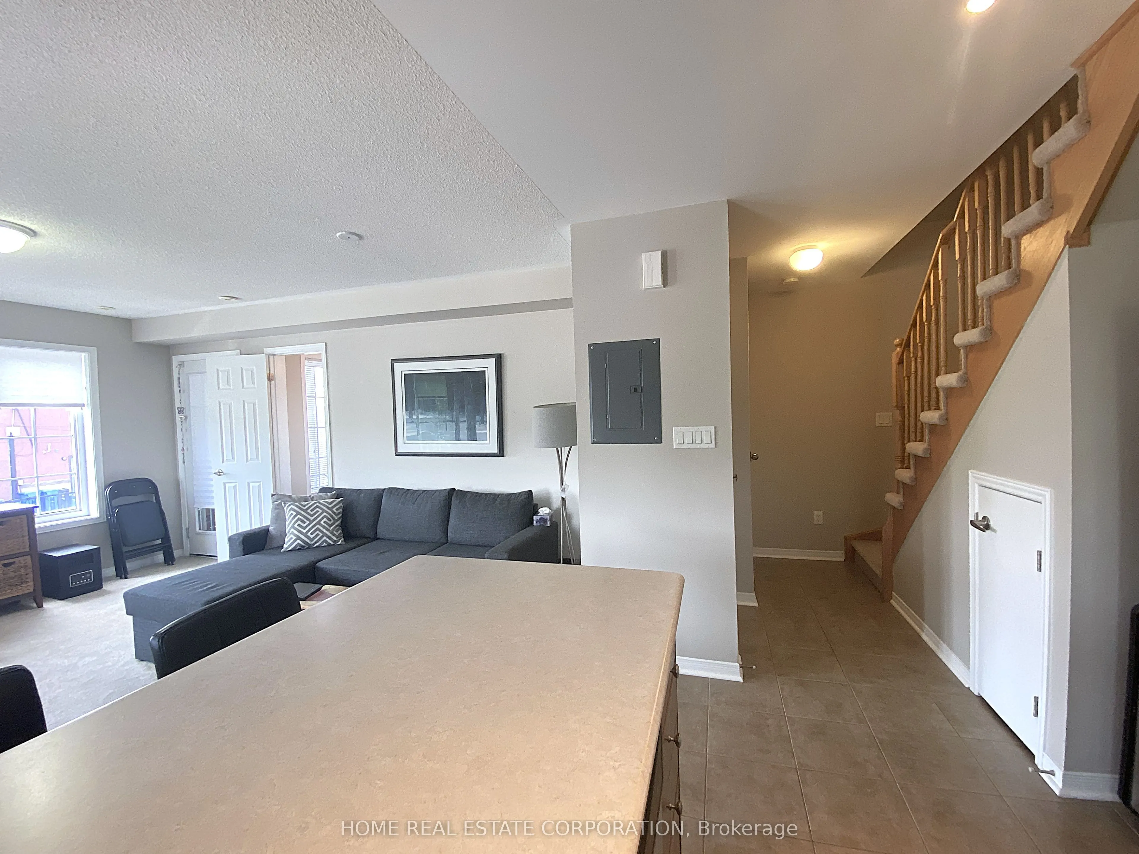 5 Armstrong Street, #23