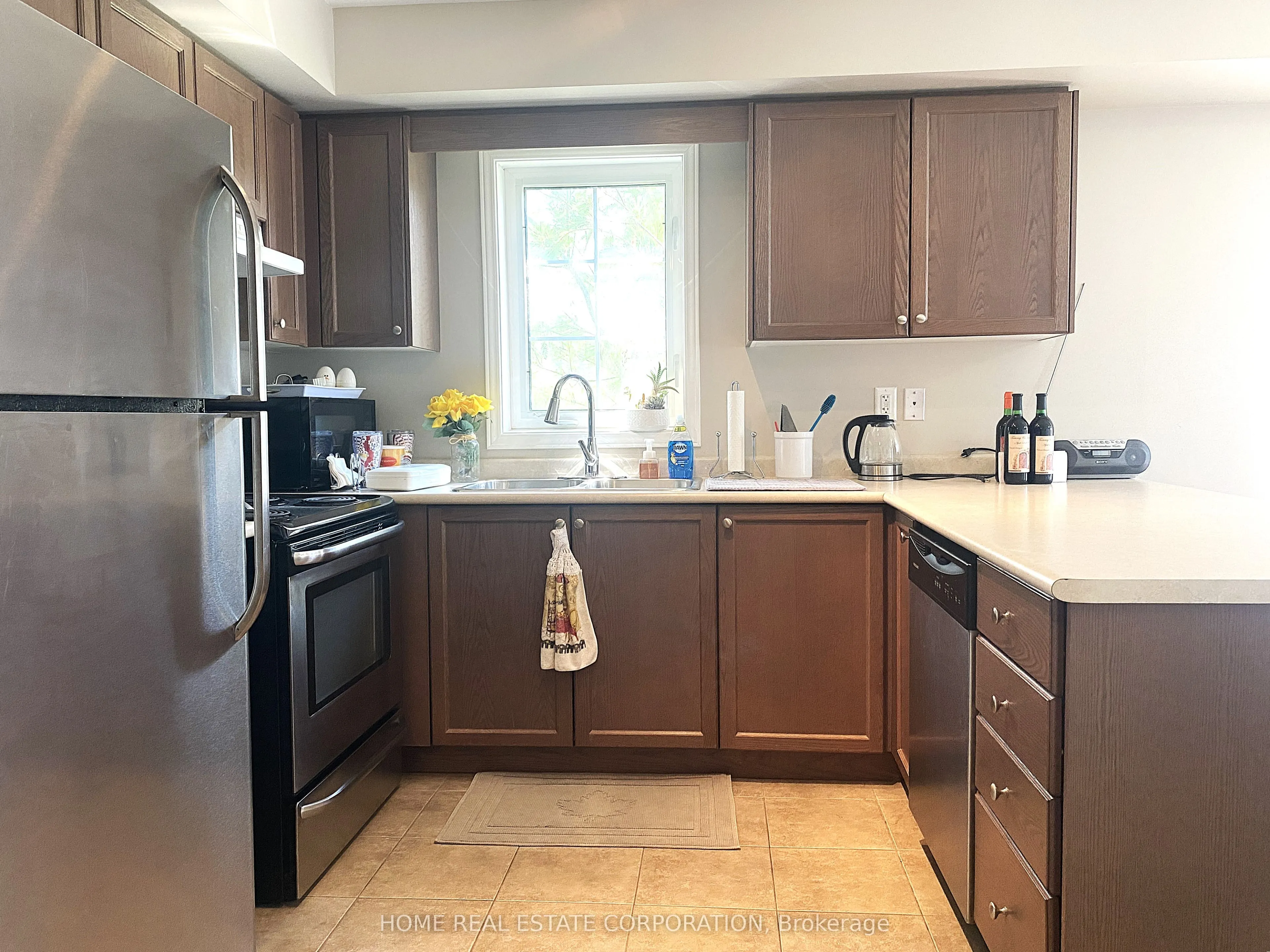 5 Armstrong Street, #23