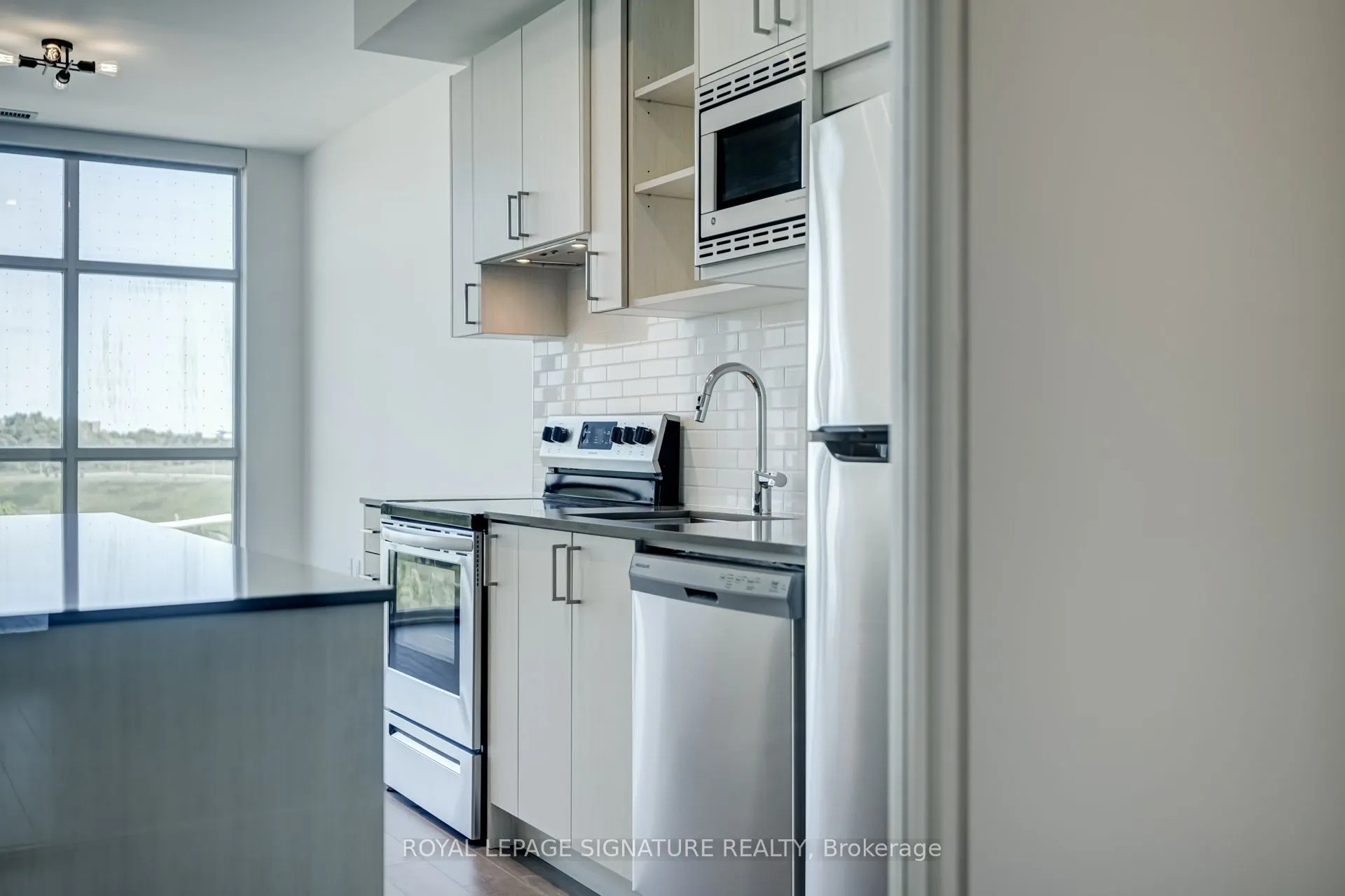 60 George Butchart Drive, #322