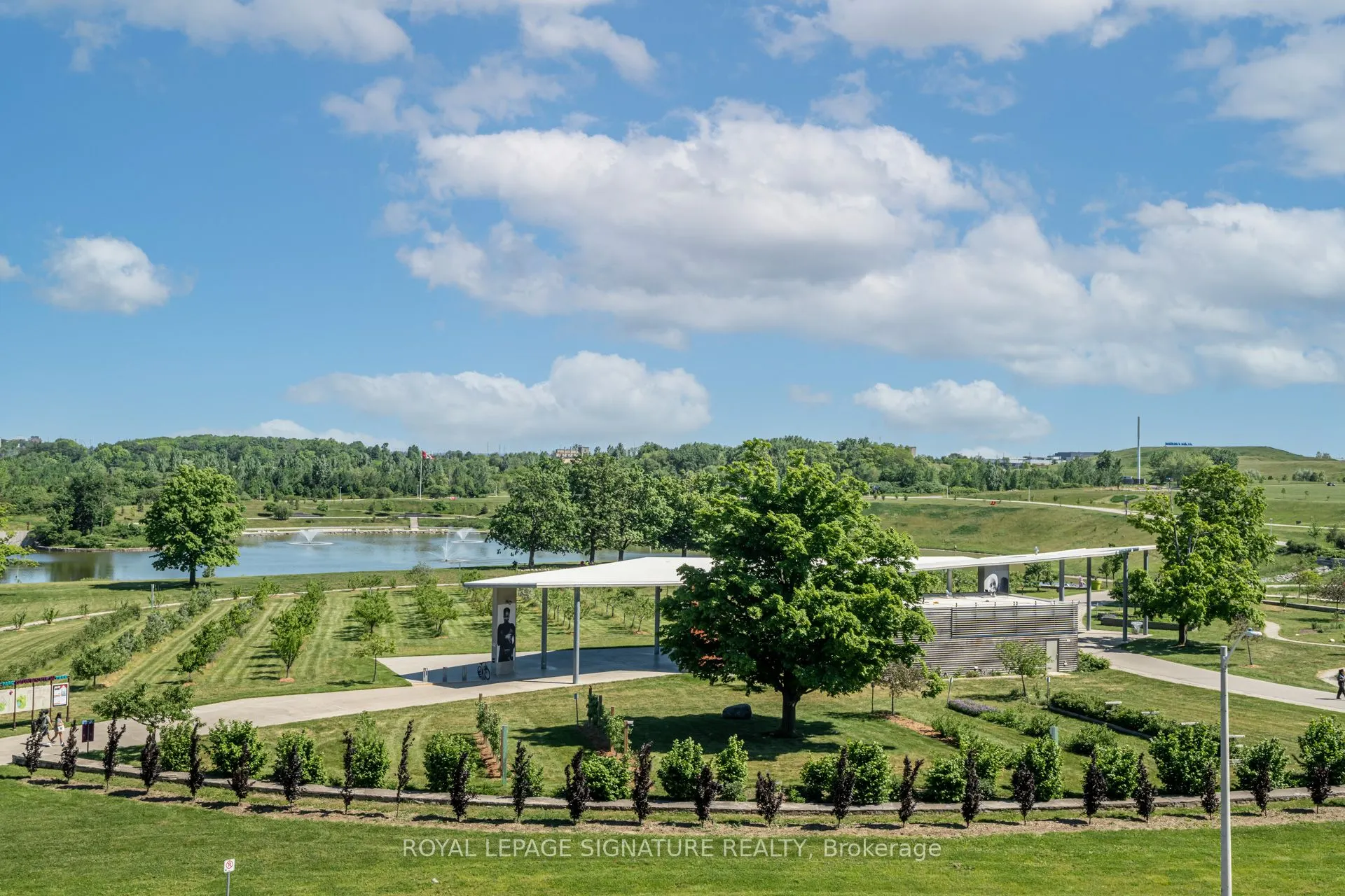 60 George Butchart Drive, #322