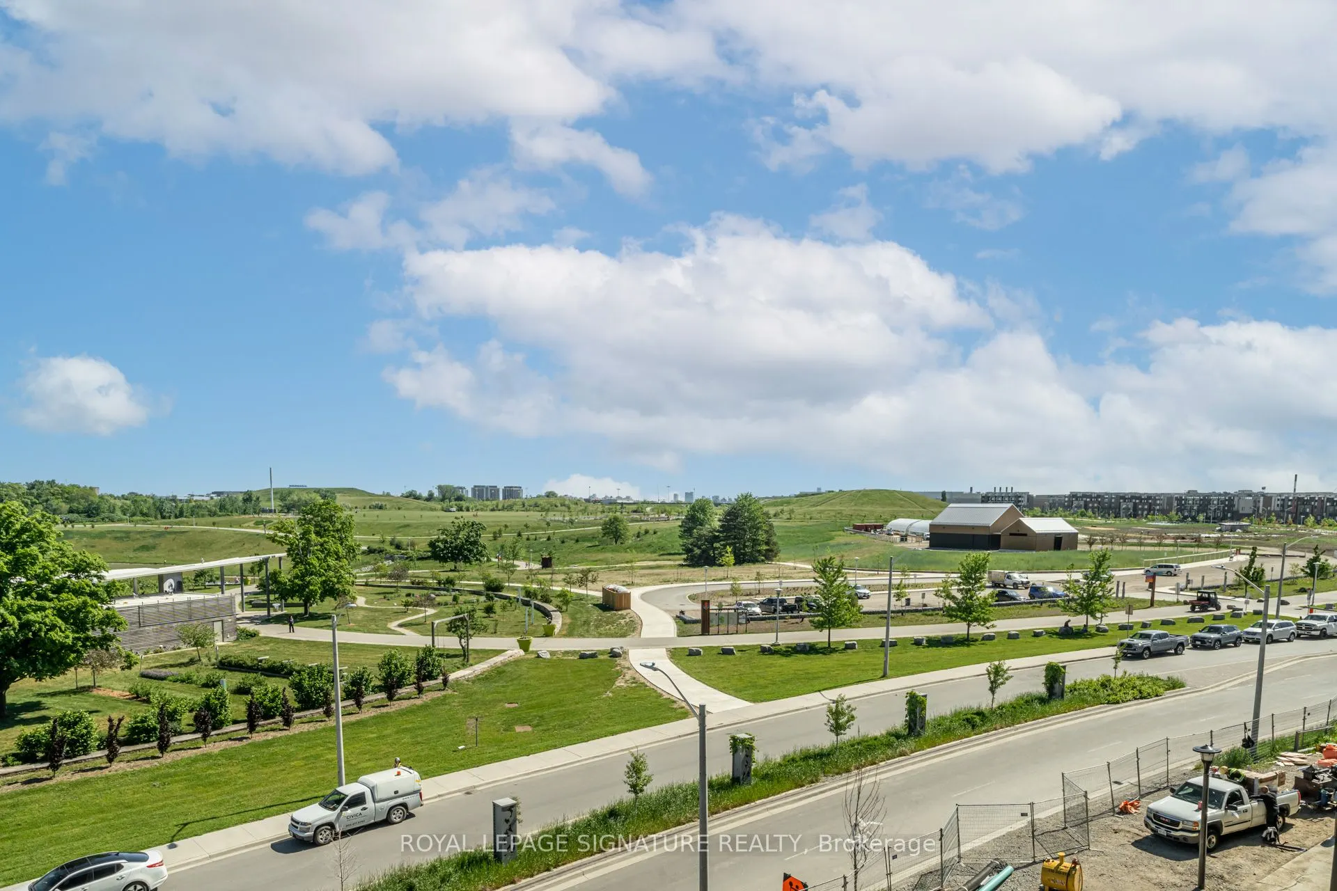 60 George Butchart Drive, #322