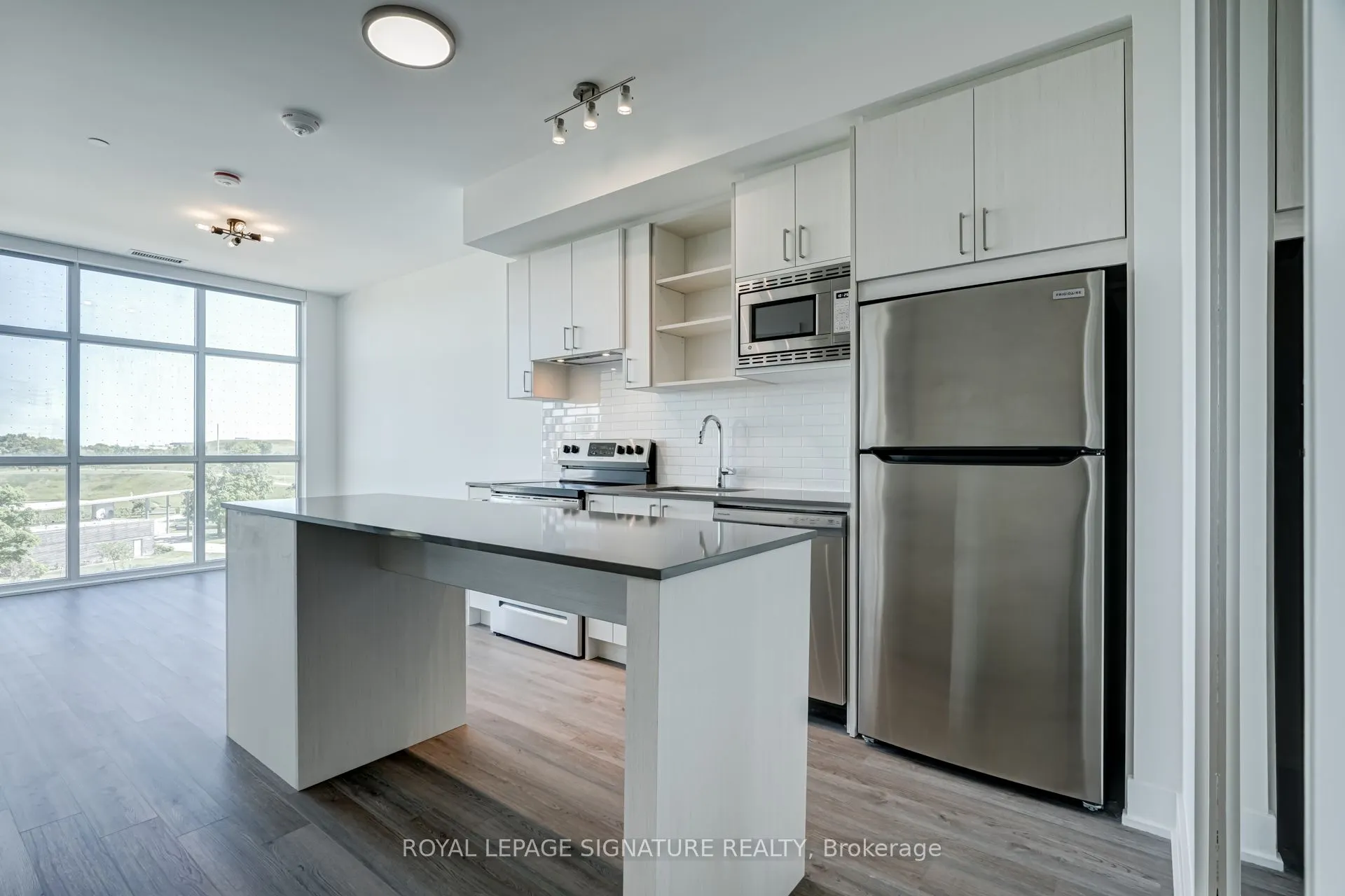 60 George Butchart Drive, #322