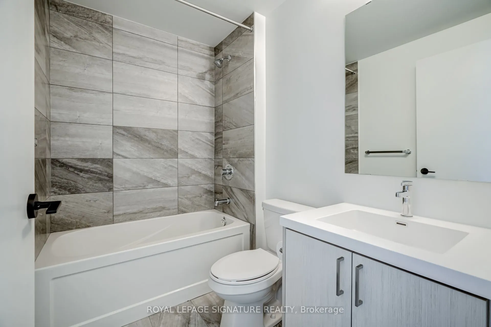 60 George Butchart Drive, #322