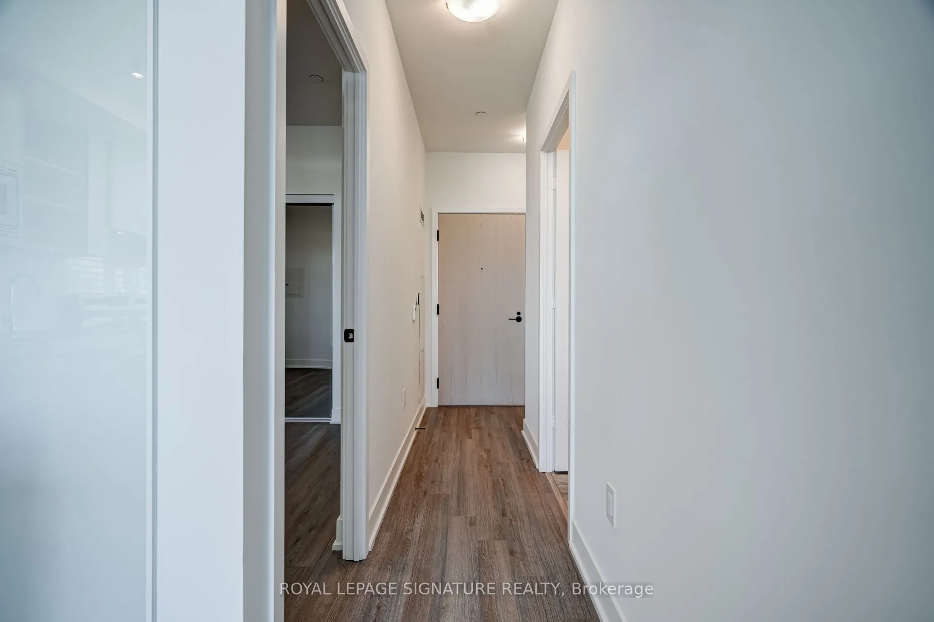 60 George Butchart Drive, #322