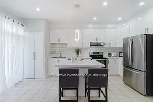 3 Platform Crescent