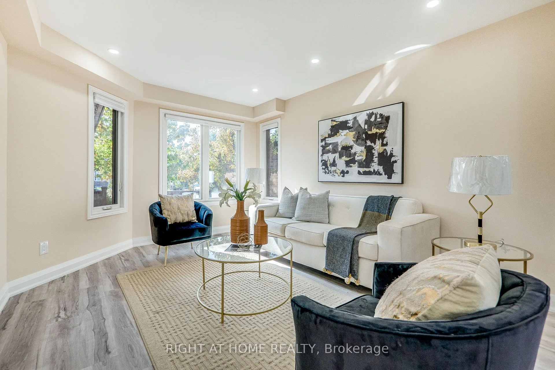 3251 Greenbelt Crescent