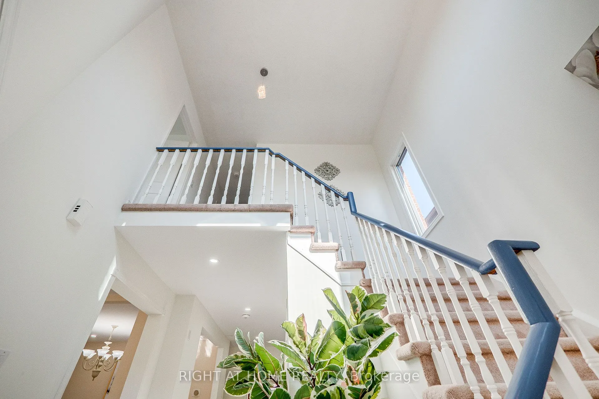 3251 Greenbelt Crescent