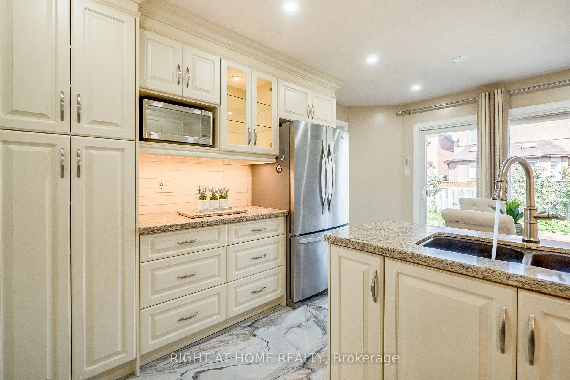 3251 Greenbelt Crescent
