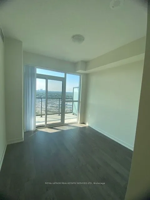 38 Annie Craig Drive, #2808