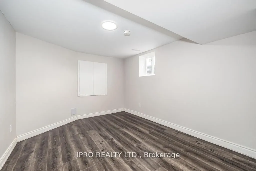 1070 Galesway Boulevard, #BSMNT