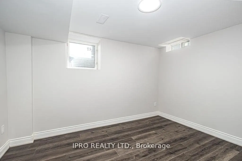 1070 Galesway Boulevard, #BSMNT