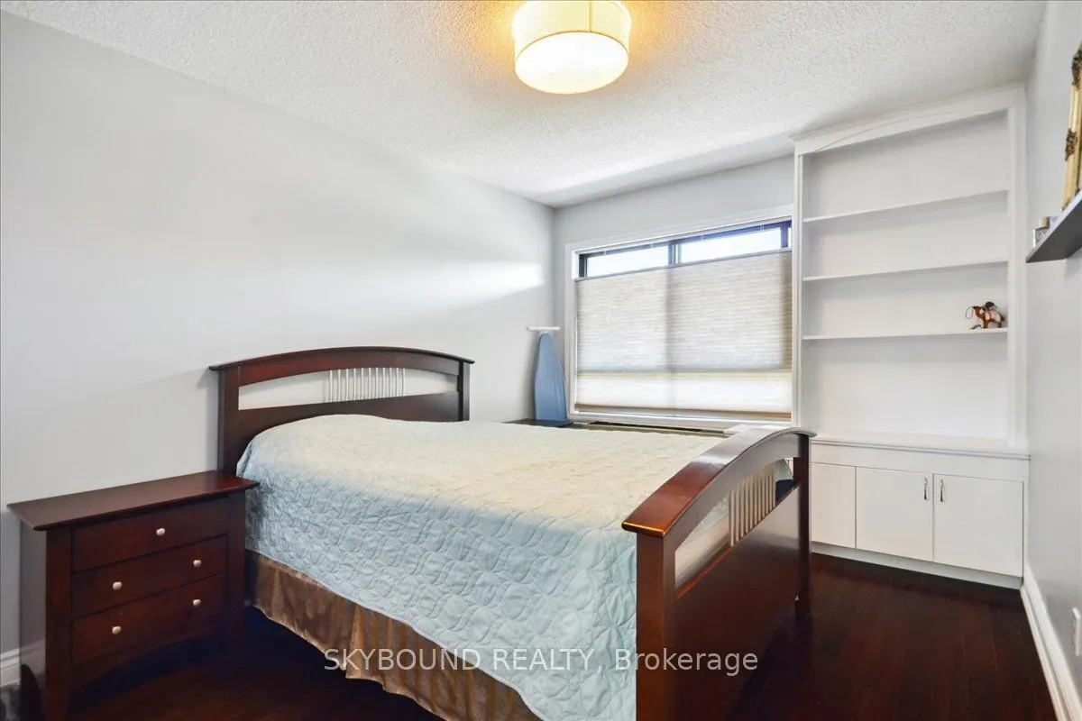1000 Cedarglen Gate, #506