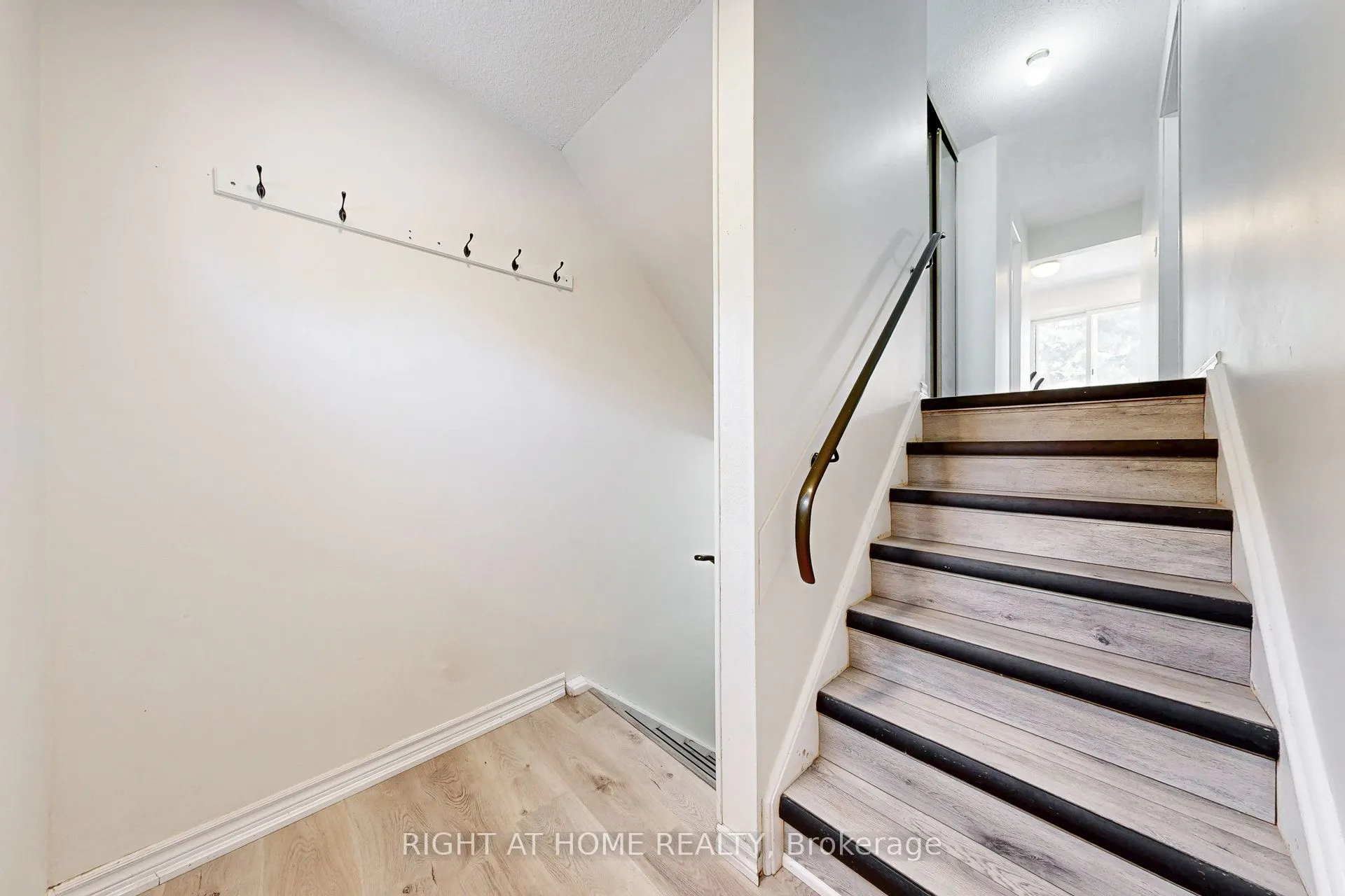 83 Guildford Crescent, #83